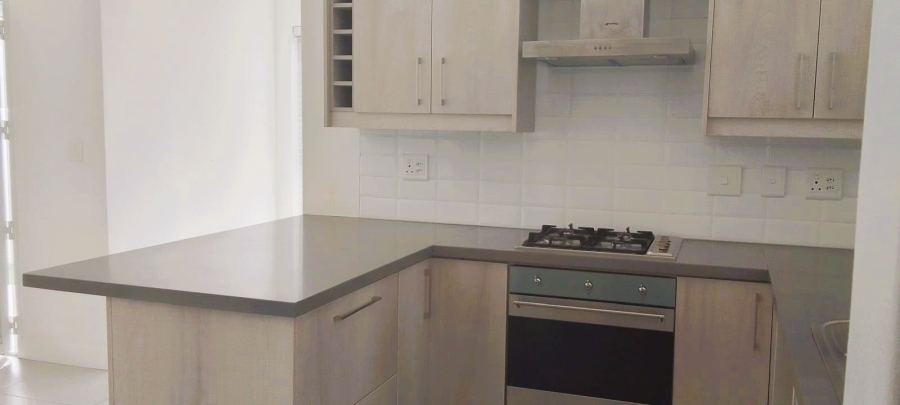 To Let 2 Bedroom Property for Rent in Da Gama Village Western Cape